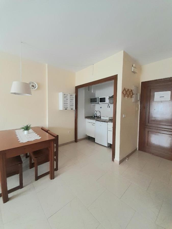 Nice Apartment In Hotel Ronda 4 First Beach Line Fuengirola Eksteriør bilde